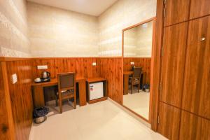 Fotografie z fotogalerie ubytování Clay Inn Hotel, Sohna Road, Sector 49, Gurugram v destinaci Gurgáon