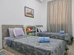 Gallery image of RHR Deluxe GuestHouse Kinarut Papar Sabah - Mountain View in Papar