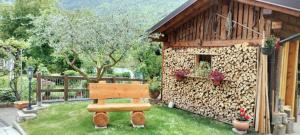A garden outside Casa Vacanze - Green Garden