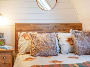 Кровать или кровати в номере 1 Bed in Shotley Bridge 87934