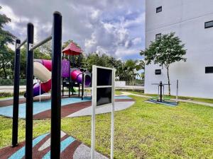 Gambar di galeri bagi (Mt. Austin) Lavish Suite 3BR2B by Cowidea di Johor Bahru