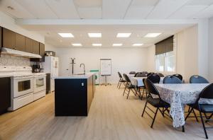 A kitchen or kitchenette at Villa de Brome