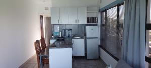 Cucina o angolo cottura di Ramsgate Ocean View