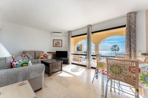 Posezení v ubytování Sea Views Torreoceano 8