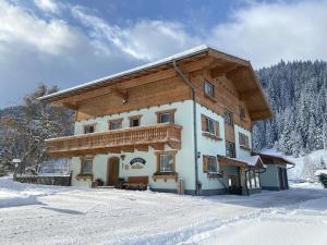 Winklhütte v zime
