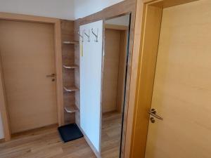 Φωτογραφία από το άλμπουμ του Apartment Rupertus-2 by Interhome σε Maishofen