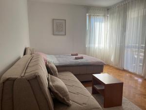 Ένα ή περισσότερα κρεβάτια σε δωμάτιο στο Cozy apartment with the view