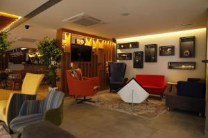Posezení v ubytování Sapko Airport Hotel