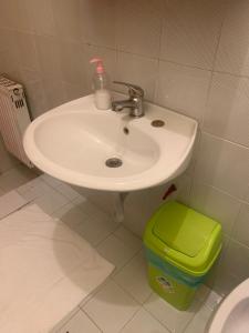 Koupelna v ubytování Roma paradise inn