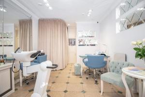 Posezení v ubytování Swiss Hotel
