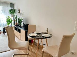Gallery image of Apartment with Garden - Schönbrunn - 10 min to Center in Vienna