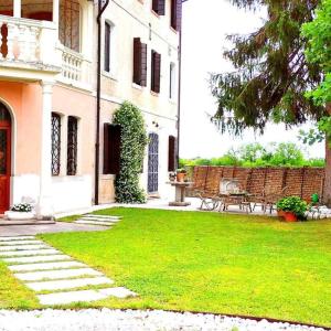 Zahrada ubytování B&B Ernestine Family Home