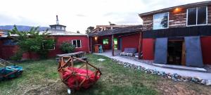 Το κτήριο όπου στεγάζεται  ο ξενώνας