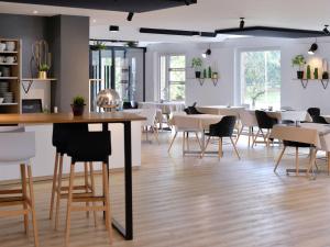 Restaurace v ubytování ibis Styles Lille Neuville en Ferrain