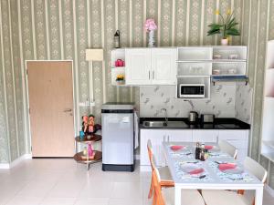 Gallery image of ฺBaan Khaoyai by Madam in Ban Tha Maprang