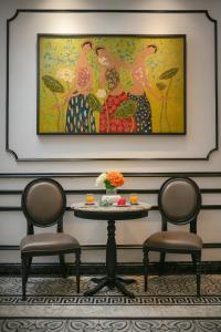 Area soggiorno di Amira Hotel Hanoi