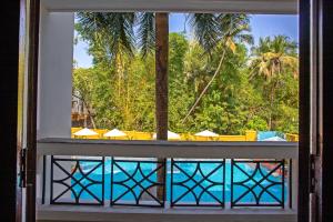Goa Villagio Resort & Spa - A Unit of IHM, 10 Min Walk from Beach外面的花园