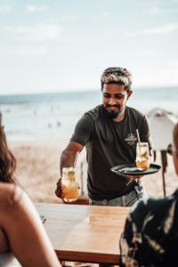 Gjester på Amaroo Hikkaduwa