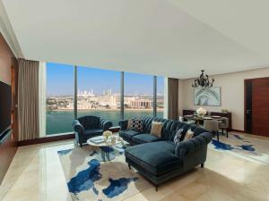Posezení v ubytování Fairmont Bab Al Bahr