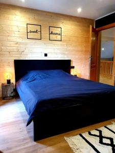 Postel nebo postele na pokoji v ubytování Chalet Mésange