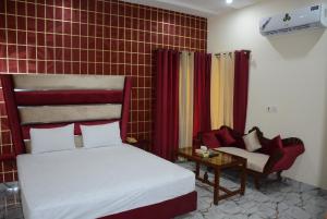 Afbeelding uit fotogalerij van Hotel The Taj Multan in Multan