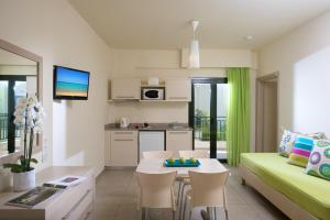 Gallery image of Kristalli Hotel Apartments in Malia