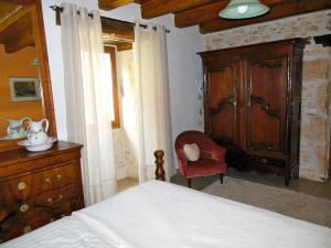 Postel nebo postele na pokoji v ubytování Les Hauts de Sentelines cottage
