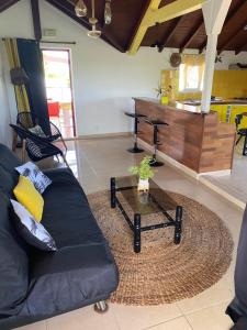 Posezení v ubytování Chez Soul~Etage entier avec vue sur mer