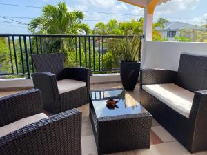 Posezení v ubytování Chez Soul~Etage entier avec vue sur mer