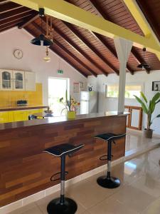 Kuchyň nebo kuchyňský kout v ubytování Chez Soul~Etage entier avec vue sur mer