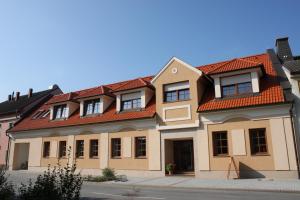 Fotografie z fotogalerie ubytování Pension zur Sonne v destinaci Illmitz