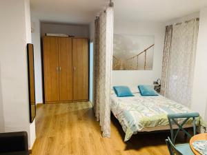 Postel nebo postele na pokoji v ubytování Anas Apartment centro histórico + 32 fotografií