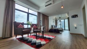 Posezení v ubytování The Penthouse and Suite SGR Melaka