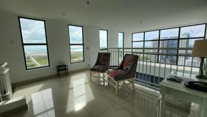 Posezení v ubytování The Penthouse and Suite SGR Melaka
