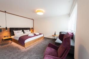 Postel nebo postele na pokoji v ubytování Kur- und Wellnesshotel Förch