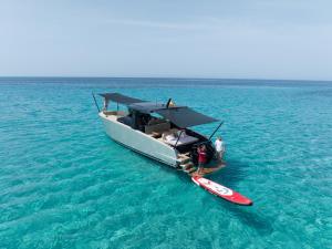 Gallery image of Villa Luxury in Binibeca