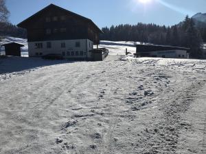 Kleine Ferienwohnung am Rande der Wildnis v zime