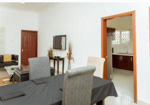 Gambar di galeri bagi House - Sleeps 4 & Access to Pool di Aiyimensa
