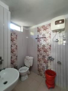 Koupelna v ubytování HOTEL LANSBLUE