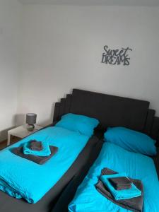 Tempat tidur dalam kamar di Schöne Wohnung, Stadtnah & Campusnähe