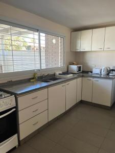 Kuchyň nebo kuchyňský kout v ubytování Casa Cerro de las Rosas