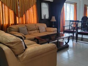 Gallery image of SHORTstay Apartments Rooms near Apollo shankara Nethralaya hospitalsGreams Road in Chennai