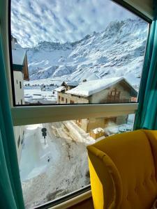 Cozy apartment near the slopes during the winter