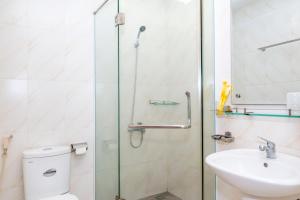 Koupelna v ubytování TNH Hotel Vung Tau
