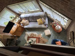 Ruang duduk di Casa do Bosque, espaçosa e confortável em condominio espetacular, 5 min centro!