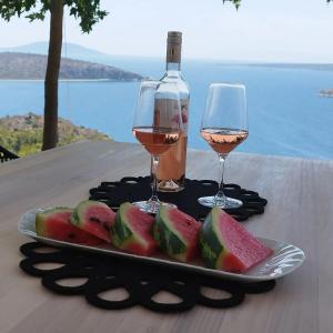 Напитки в Avatonblue Villa Nafplio