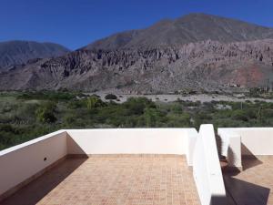 Nespecifikovaný výhled na hory nebo výhled na hory při pohledu z hotelu