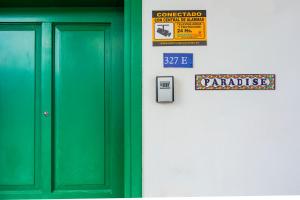 Certifikát, hodnocení, plakát nebo jiný dokument vystavený v ubytování Vivienda Vacacional Paradise