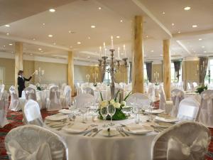 Restaurace v ubytování Galway Bay Hotel Conference & Leisure Centre