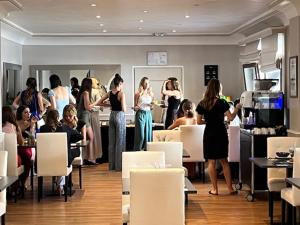 Hosté ubytování Hotel Le Divona "au coeur de Divonne"